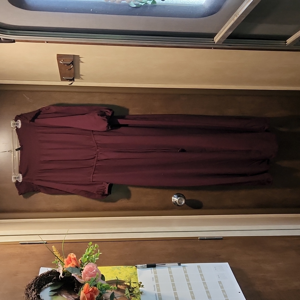 Off the shoulder half sleeve burgundy jumpsuit